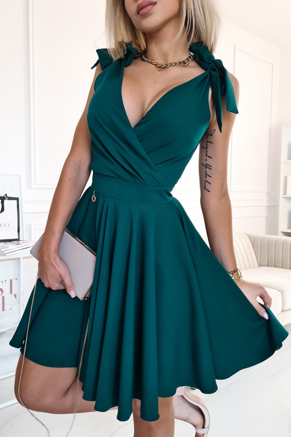 Sukienka wieczorowa mini z wiązaniami PENELOPE zielona 1