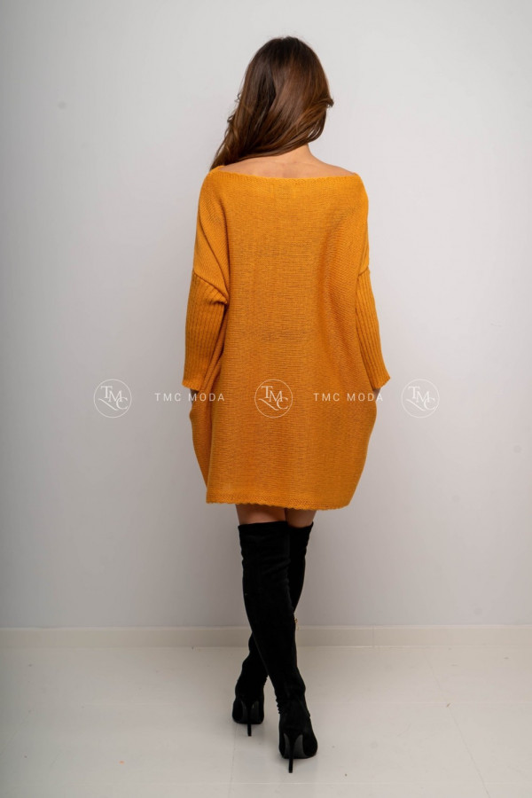 Sweter sukienka oversize ESTRELLA musztarda 2